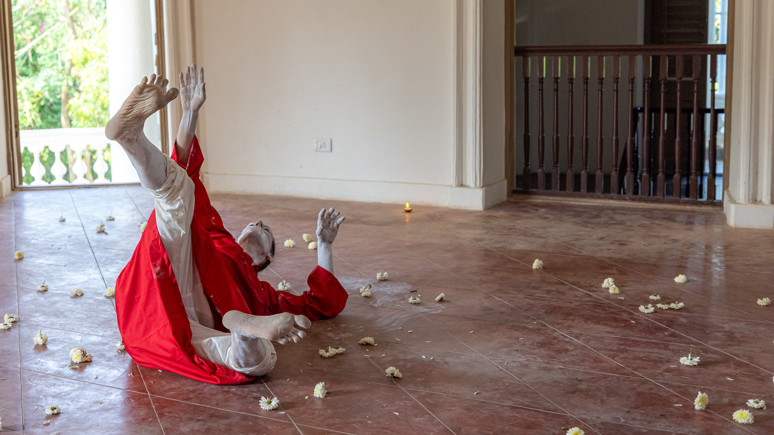 20240125153236 R5D 5378