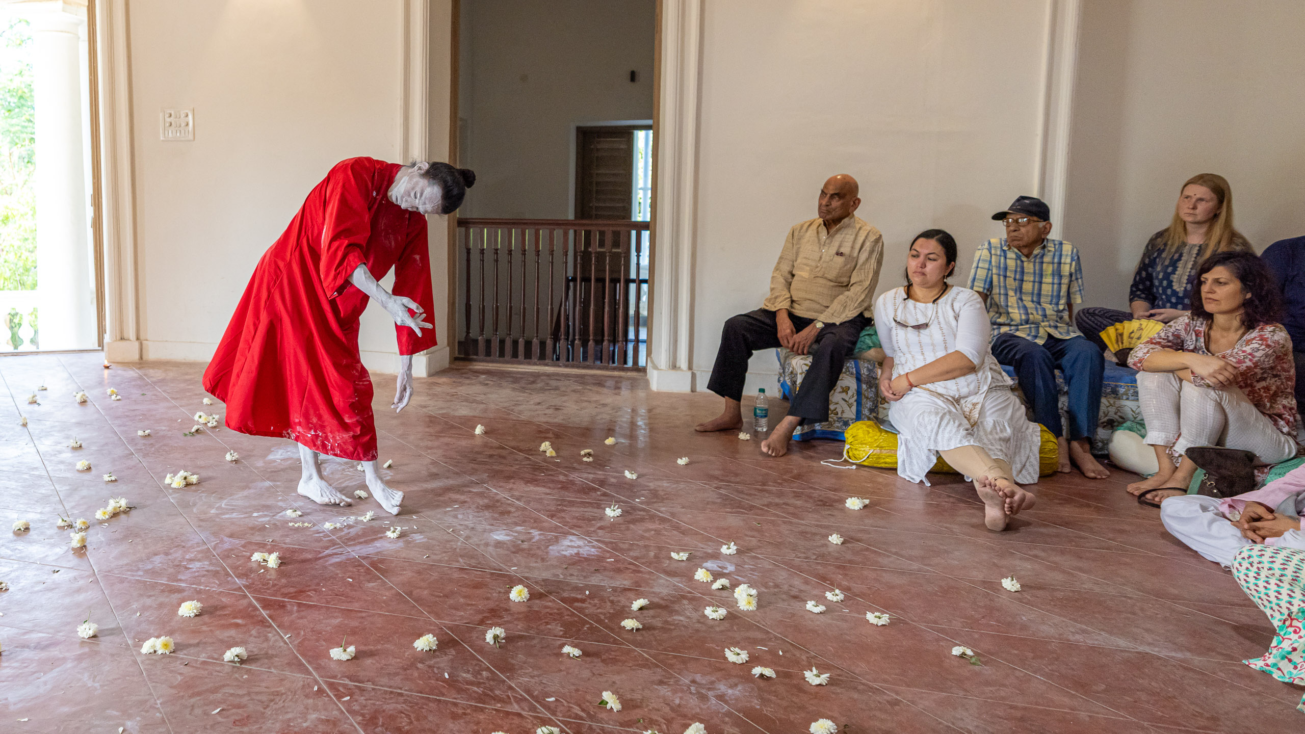 20240125154210 R5D 5687