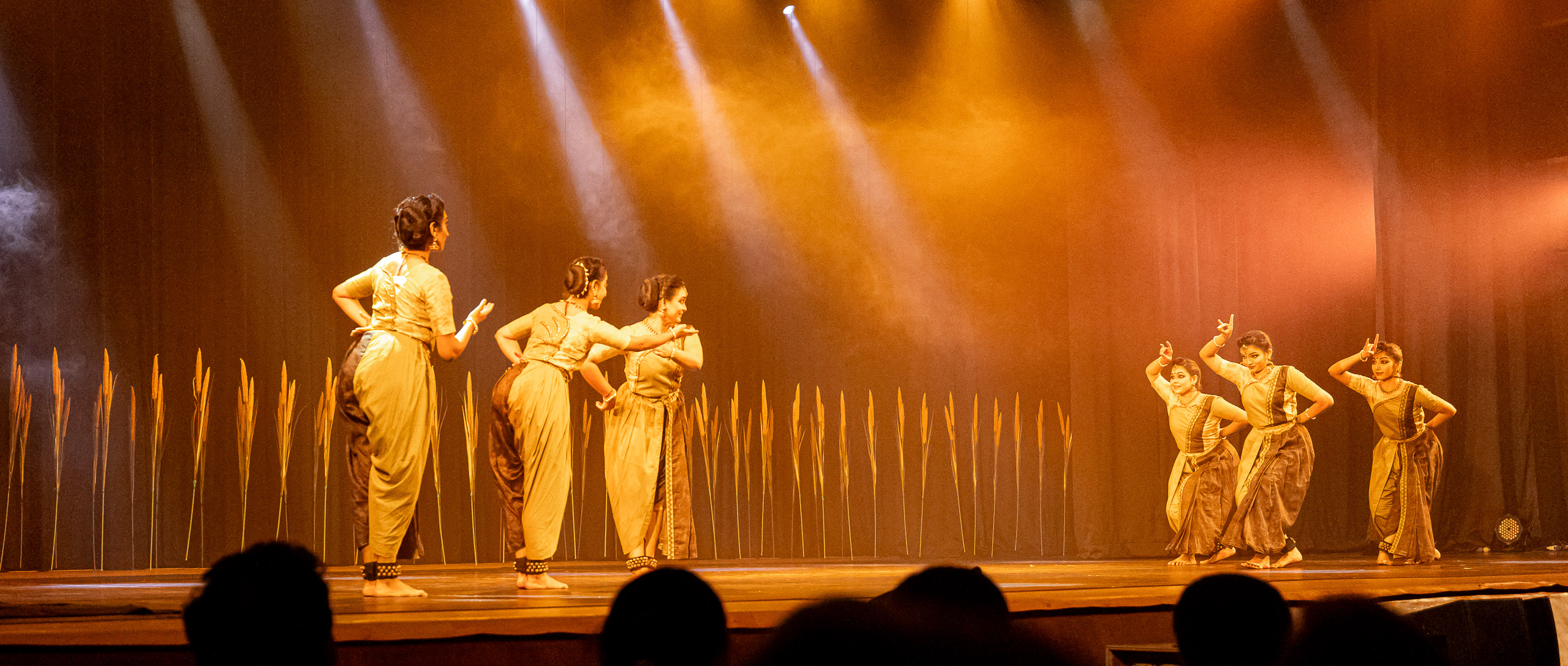 20240115185401 R5D 1883