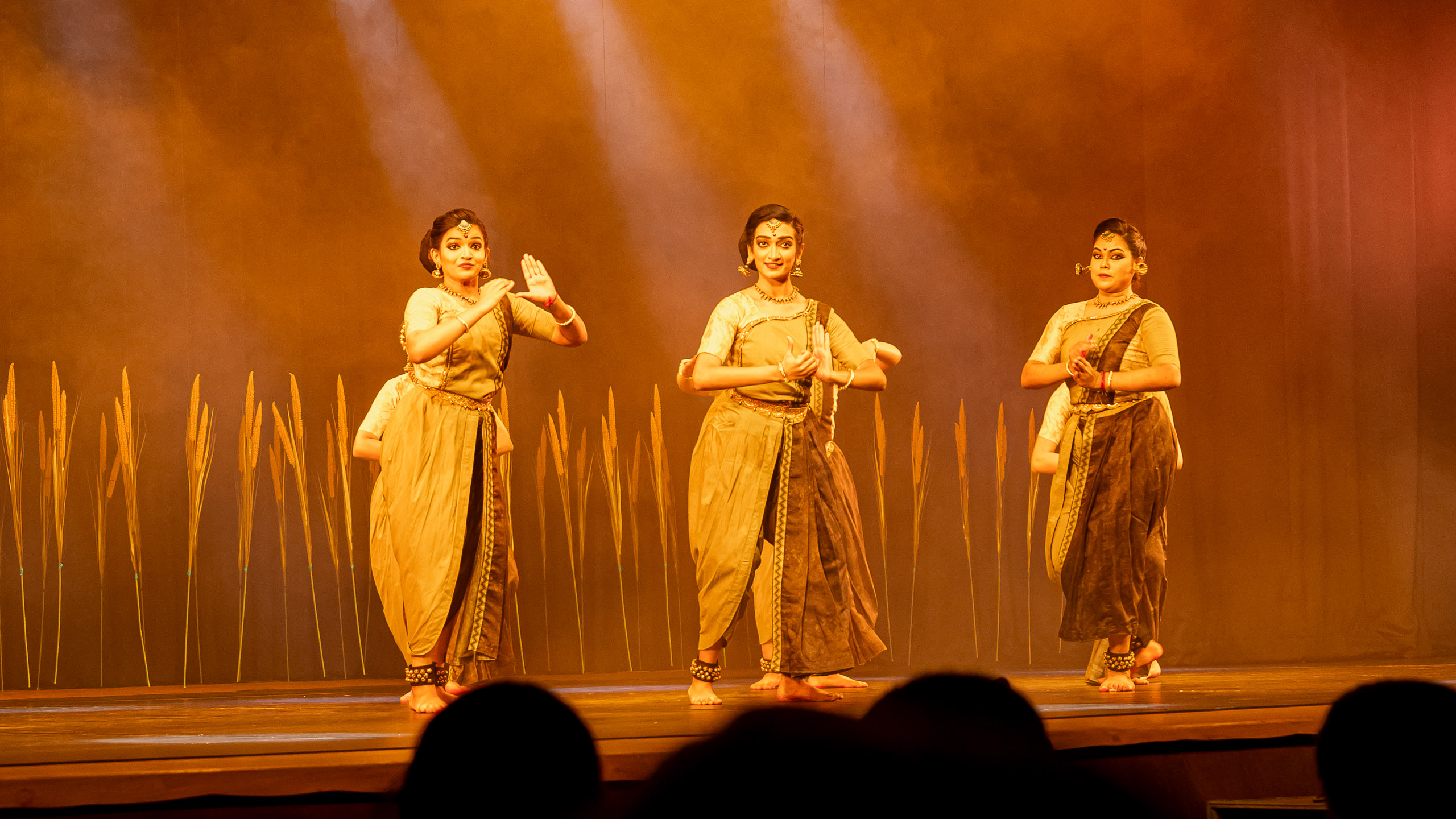 20240115185435 R5D 1907