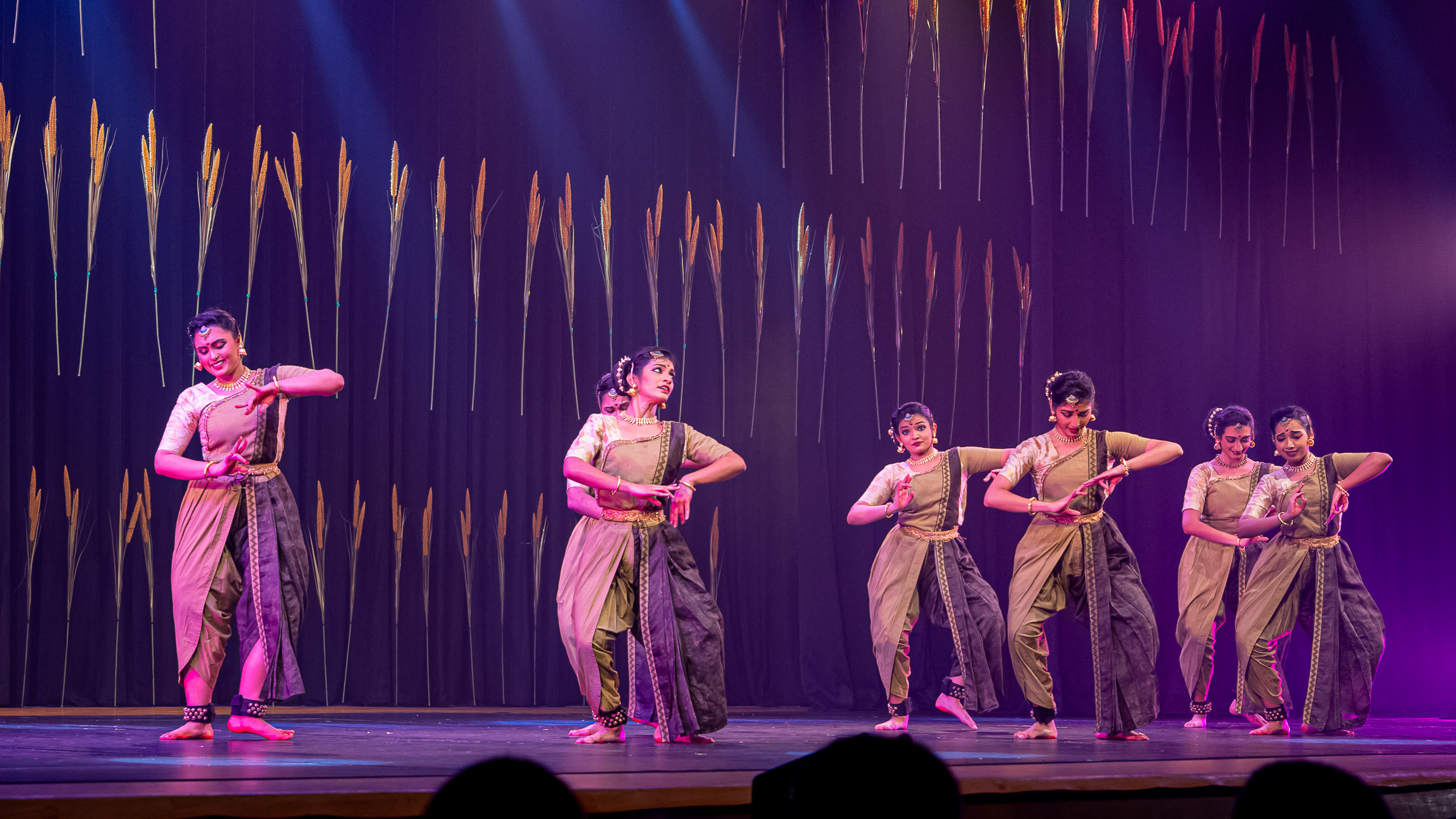 20240115200636 R5D 2502