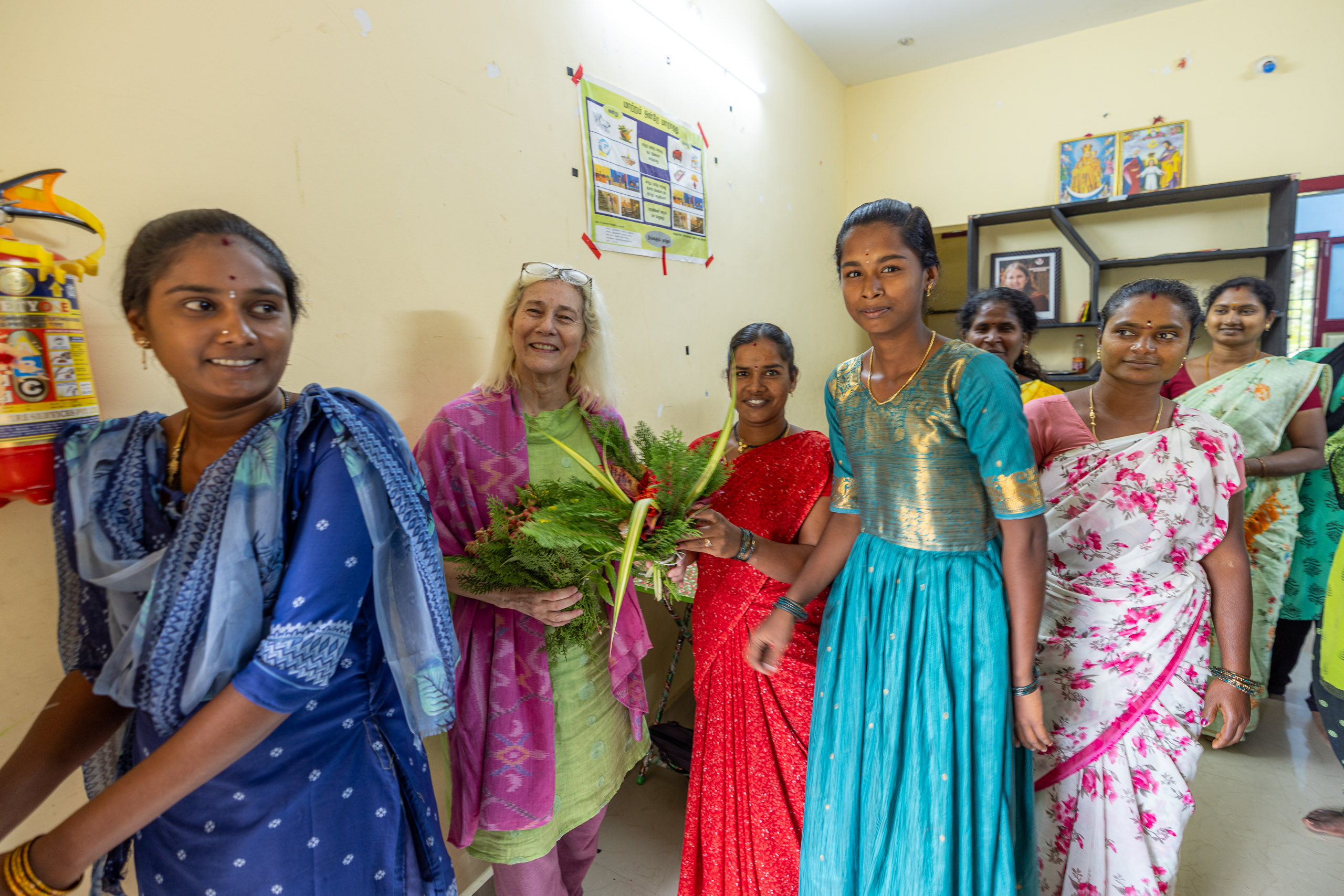 20240120114328 R5D 3598